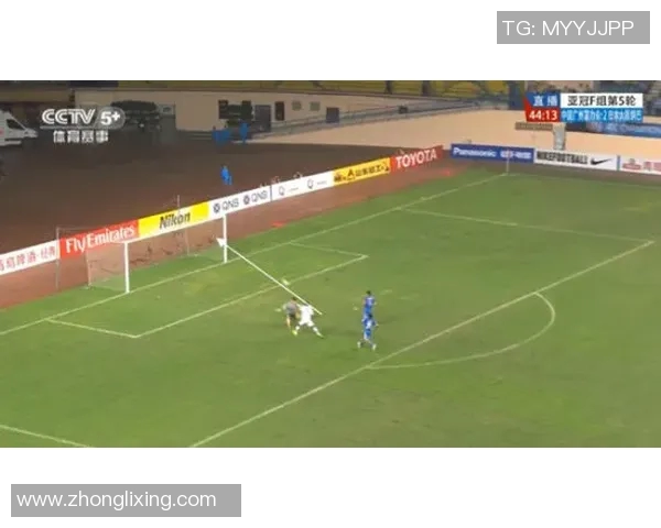 南京羽毛球队快攻战术解析与实战应用探讨