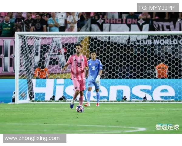 老牌足球明星重聚赛场精彩对决时间安排及赛事亮点解析 老牌足球明星重聚赛场精彩对决时间安排及赛事亮点解析